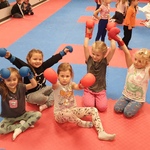Warsztaty karate - dzieci na macie