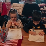 Z wizytą u świętego Mikołaja- dzieci piszą listy do Mikołaja