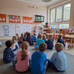 Międzynarodowy Dzień Praw Dziecka- Tygryski oglądają film edukacyjny