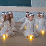 Podlaskie Centrum Psychogeriatrii - taniec ze światełkami