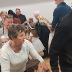 Dzień Babci i Dziadka w Tygryskach - zabawa przy muzyce
