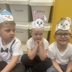 Dzień Babci i Dziadka w Słoneczkach - dzieci w przedstawieniu
