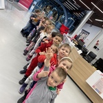 Warsztaty w Epi-Centrum - grupa przed wejściem na salę