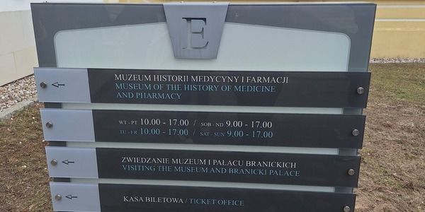 W Muzeum Medycyny i Farmacji