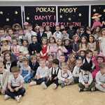 Pokaz mody Damy i Dżentelmeni- uczestnicy pokazu