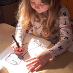 Dzień kolorowej skarpetki - dziecko projektuje skarpetkę