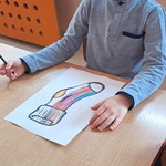 Dzień kolorowej skarpetki - dziecko projektuje skarpetkę