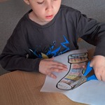 Dzień kolorowej skarpetki - dziecko projektuje skarpetkę