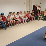 W sali muzealnej dawnej wsi podlaskiej - dzieci z grupy Tygryski