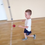 Dzień Jabłka- zabawy ruchowe w grupie Pszczółki
