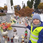 Wyjście na cmentarz - na cmentarzu