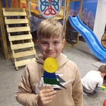 Centrum Edukacji Muzeum Wojska w Białymstoku - dziecko z pacynką
