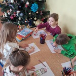 Język i kultura - dzieci na zajęciach o tematyce świątecznej