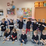 Spotkanie z poetką w grupie Tygryski- zabawa muzyczno- ruchowa
