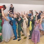 Bal karnawałowy w naszym przedszkolu - dzieci podczas zabawy 