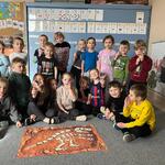 W świecie dinozaurów- mali paleontolodzy z grupy Smerfy