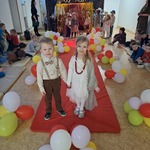 Pokaz mody Damy i Dżentelmeni- dzieci na wybiegu