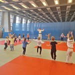 Tygryski W Akademickim Centrum Sportu- rozgrzewka