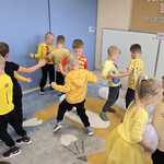 Dzień Przedszkolaka- zabawy taneczne z balonem