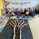 Dzień drzewa- grupa Słoneczka 