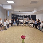 Dzień Edukacji Narodowej -  grupa Smerfy z wychowawczyniami