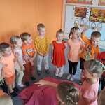 Dzień Przedszkolaka- zabawy integracyjne na dywanie