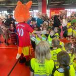 Miejski Dzień Przedszkolaka- dzieci podczas zabaw na stadionie miejskim